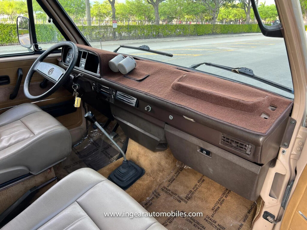 1984 Volkswagen VW Bus Vanagon GL Westfalia Camper