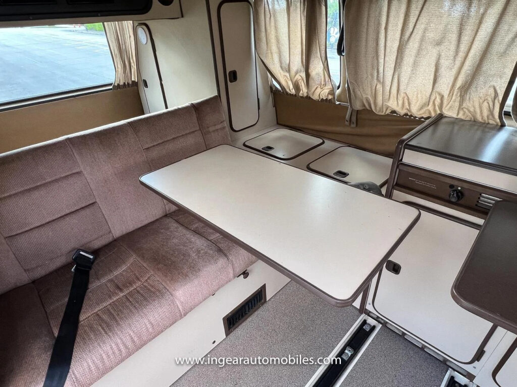 1984 Volkswagen VW Bus Vanagon GL Westfalia Camper