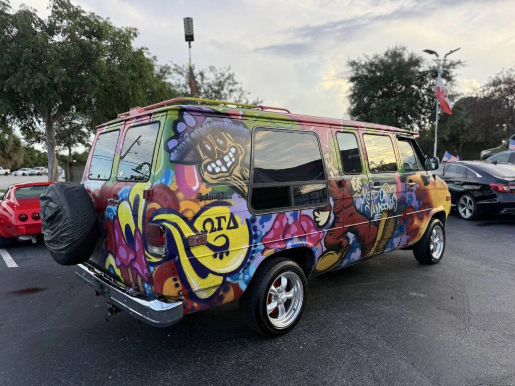 1992 Chevrolet G20 Van Camper RV Sleeper Chevy 350 V8 GMC Mobile Home Florida NR