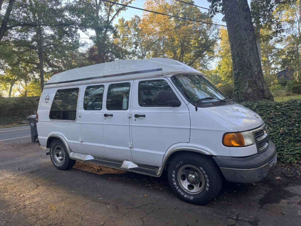 2001 Dodge Ram Campervan