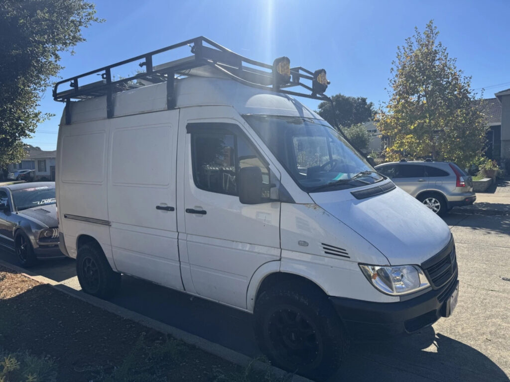 2006 Dodge/Mercedes Sprinter T1N 118” Short Campervan
