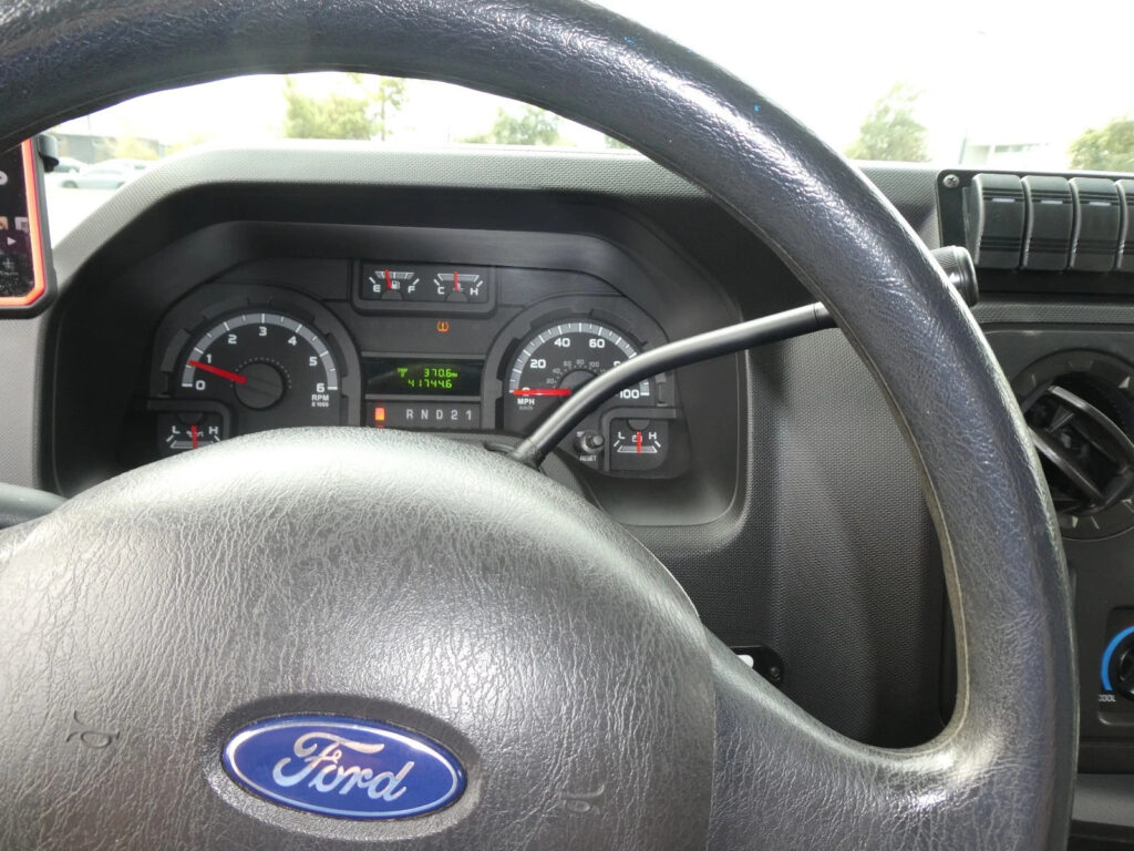 2013 Ford E 350 4×4 Custom Camper Van Only 42,000 Original Miles!!
