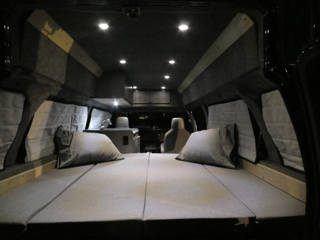 2013 Ford E 350 4×4 Custom Camper Van Only 42,000 Original Miles!!