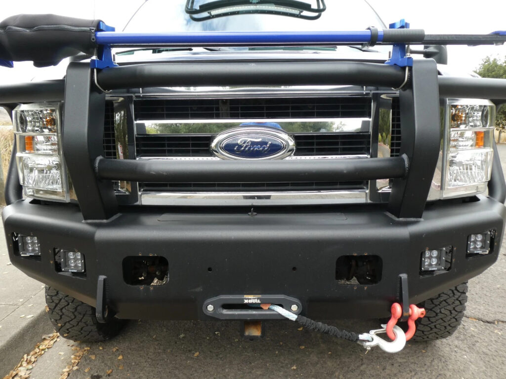 2013 Ford E 350 4×4 Custom Camper Van Only 42,000 Original Miles!!