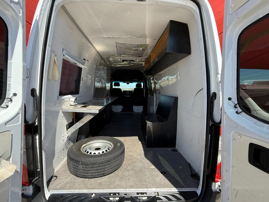 2019 Mercedes Benz Sprinter 2500 Camper van