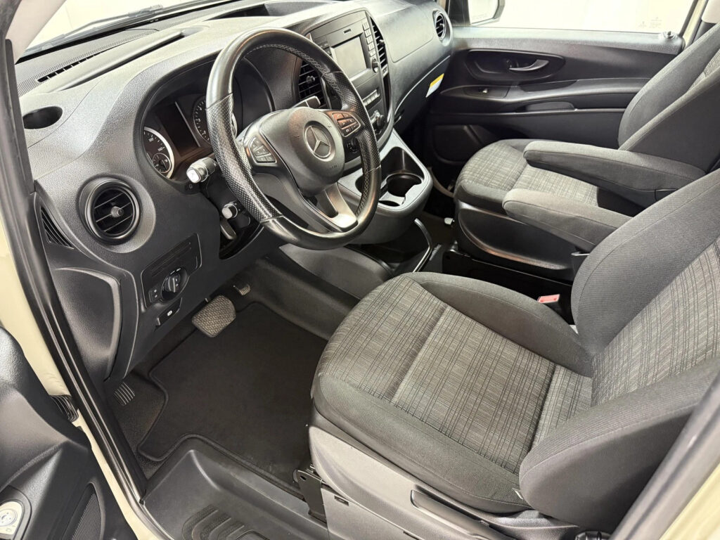 2020 Mercedes Benz Metris One Owner, Factory Extended Warranty