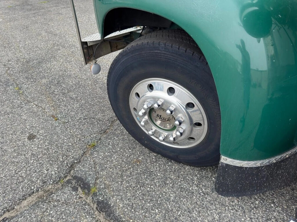 1962 Mack Maxidyne Camper