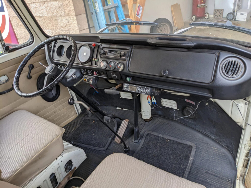 1972 VW Camper Van by Sportmobile pop top Sleeps 4 Adults all Original Interior