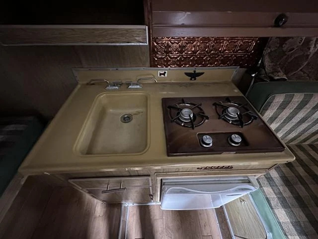 1975 Serro Scotty Sportsman Camper