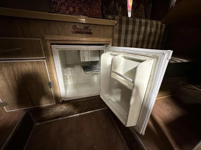 1975 Serro Scotty Sportsman Camper