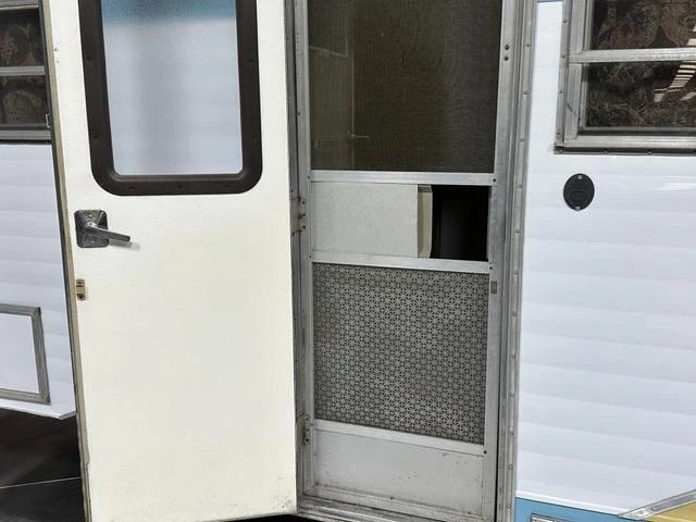 1975 Serro Scotty Sportsman Camper