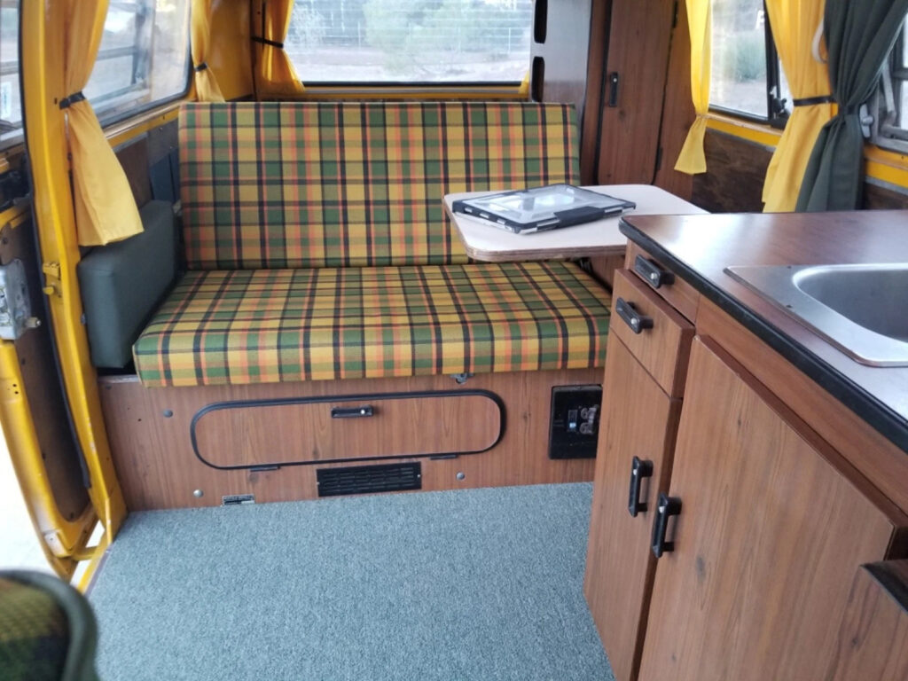 1977 Volkswagen Westfalia Camper