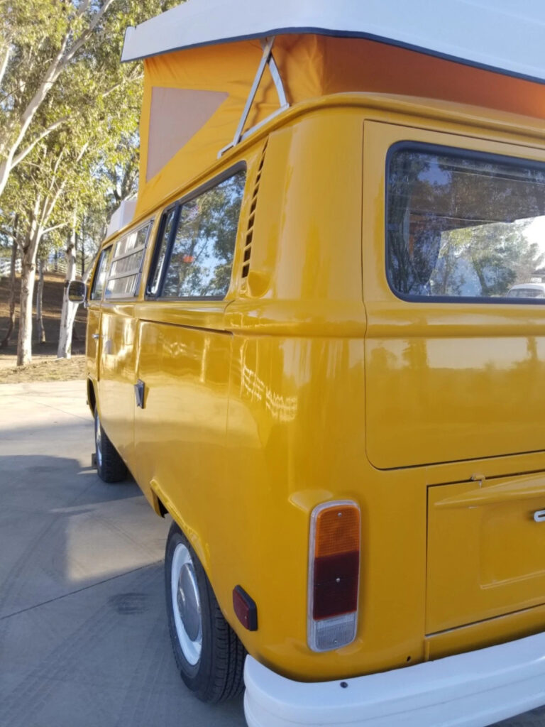 1977 Volkswagen Westfalia Camper