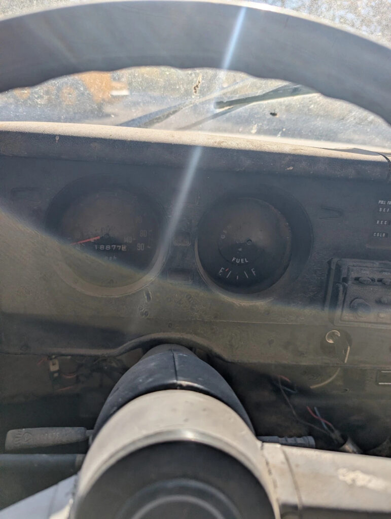 1979 Ford Courier Chinook Camper