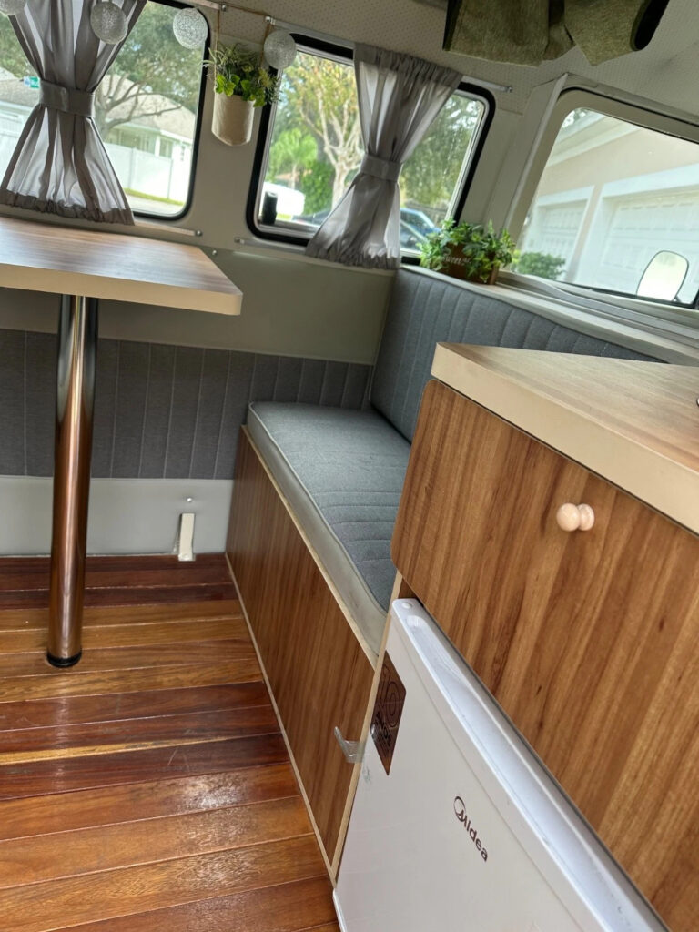 1980 Volkswagen Bus/Vanagon Camper