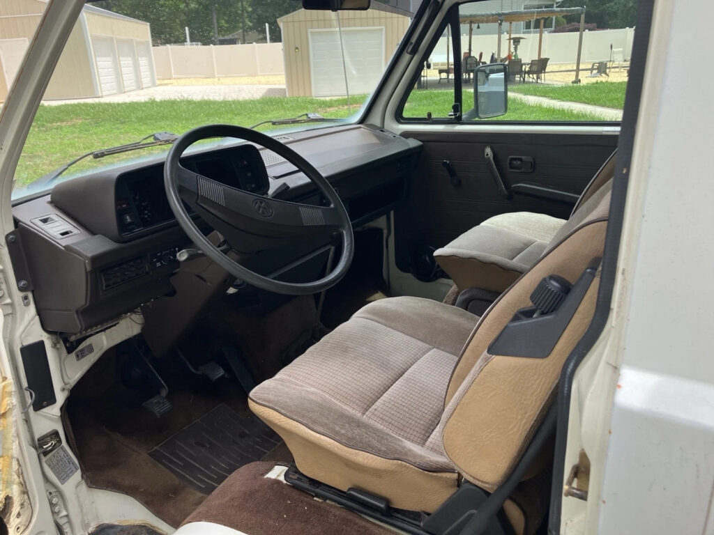 1981 Volkswagen Vanagon White Manual Camper