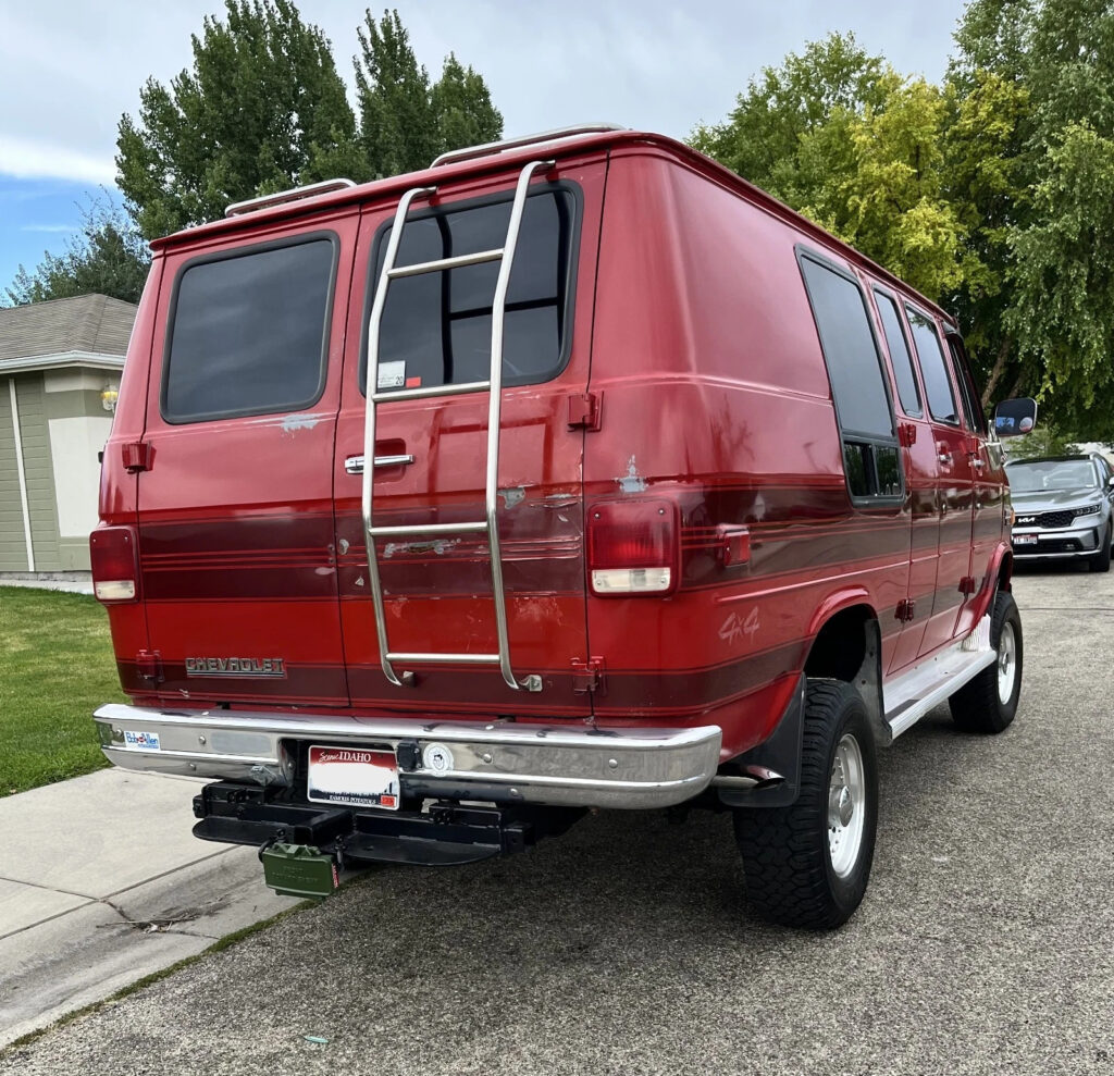 1986 Chevrolet G20 Van Contempo