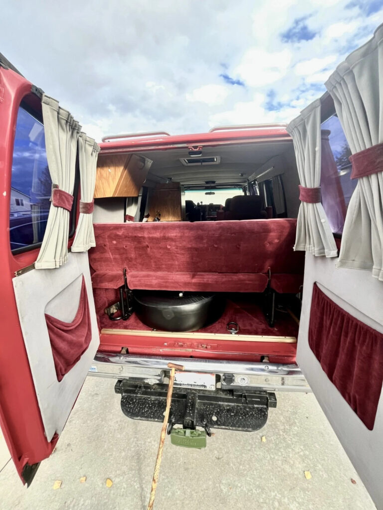 1986 Chevrolet G20 Van Contempo