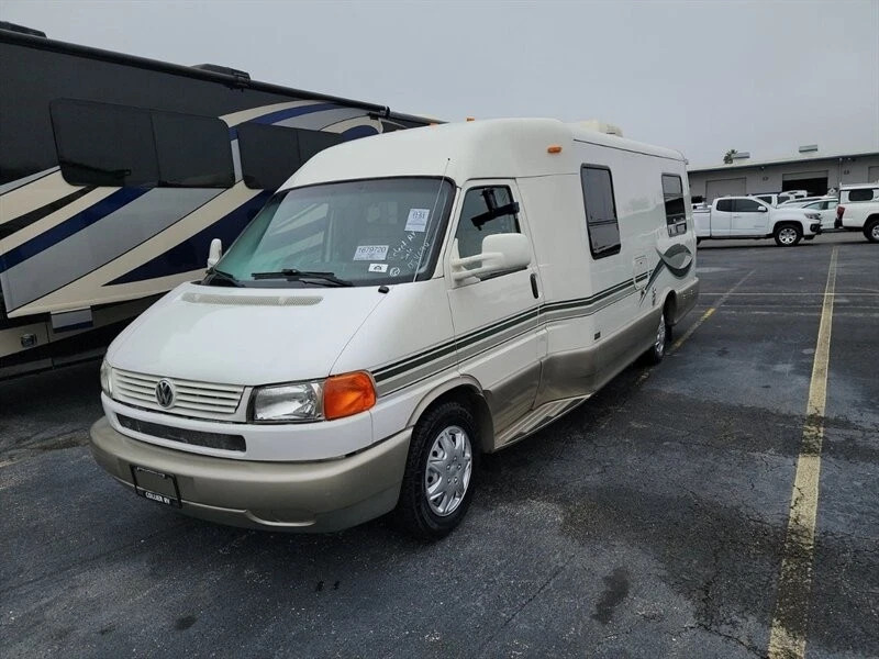 2002 Volkswagen Eurovan Camper Rialta 22QD