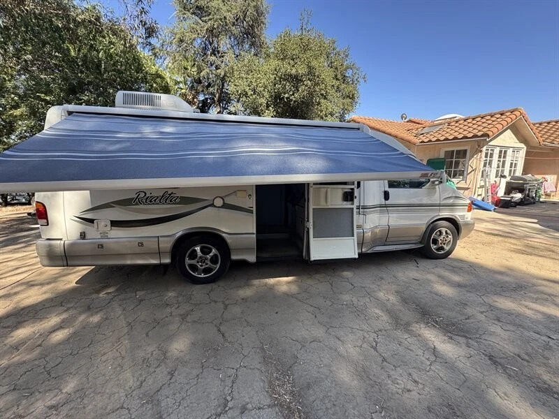 2002 Volkswagen Eurovan GLS Rialta 22QD