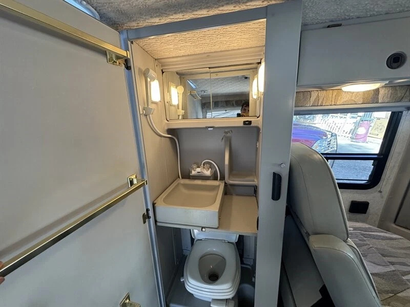 2002 Volkswagen Eurovan GLS Rialta 22QD