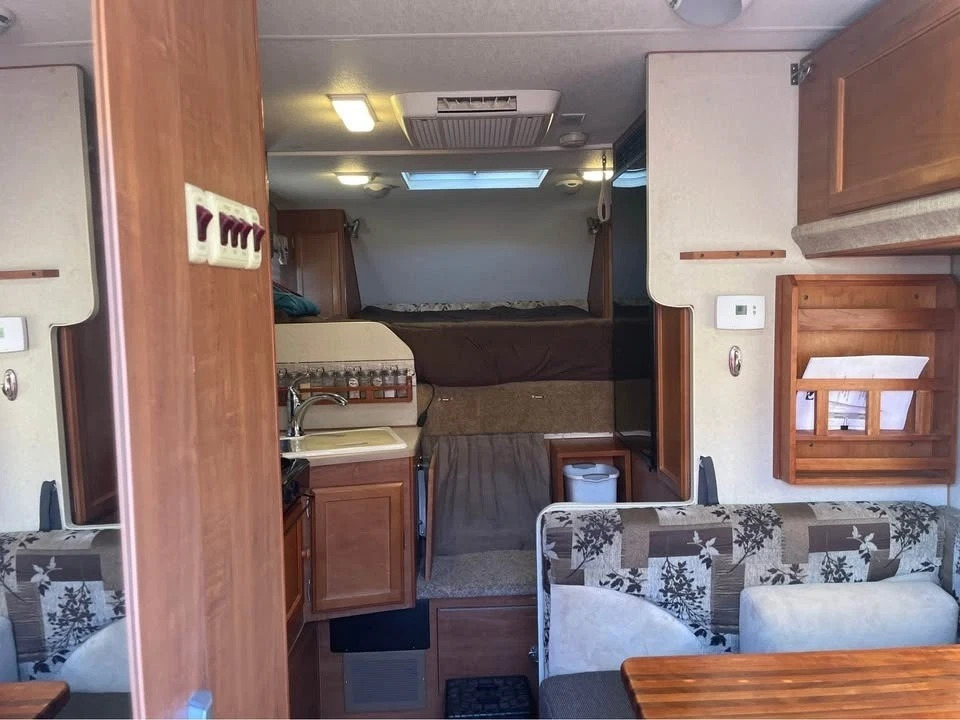 2007 Chevrolet Silverado 2500 LT1 Regular Cab w/ 2008 Lance 915 Truck Camper