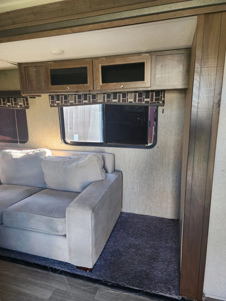 2019 Coleman Lantern Series M-245rk