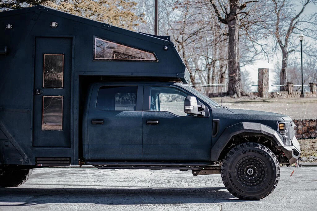 2022 Ford F-550 30A Ascender Luxury Off-Road Expedition Truck Camper