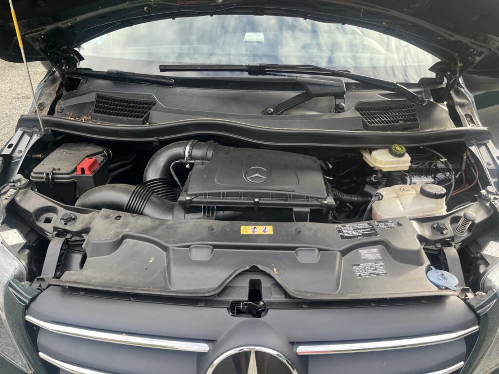 2022 Mercedes-Benz Metris Driverge Getaway Conversion
