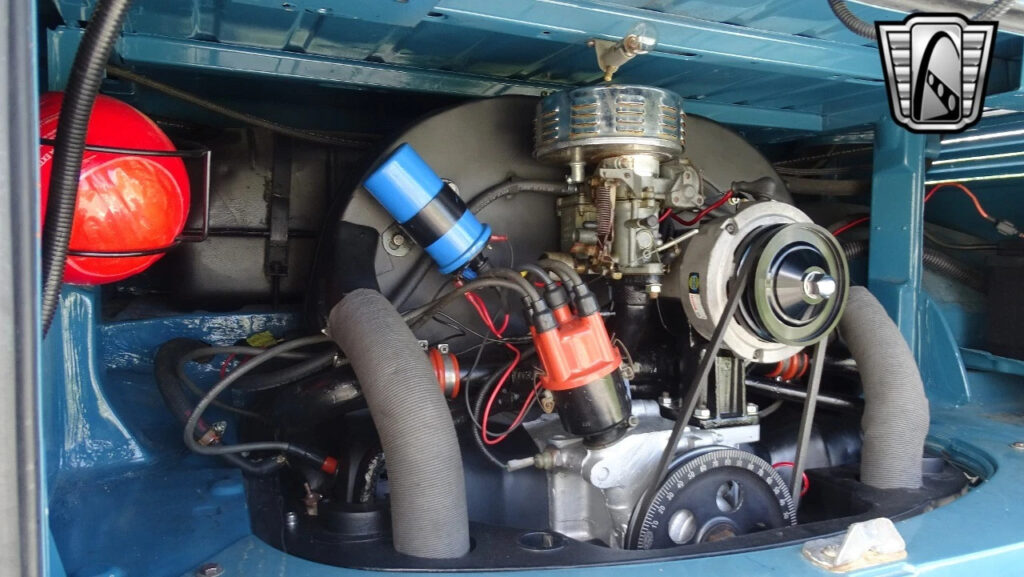 Teal & White 1994 Volkswagen Bus 4 Cyl 1600cc Speed Manual